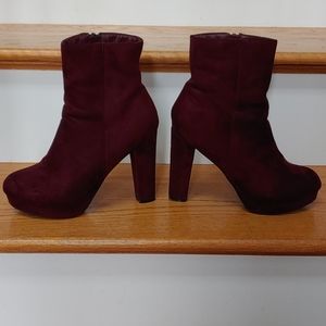 Heel boots